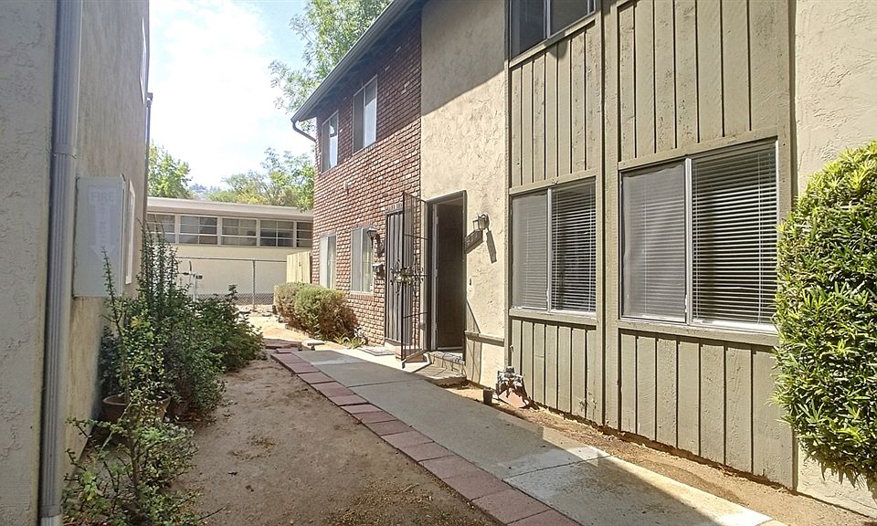 1st image of 477 W Chase Ave