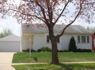 804 18th St SW, Austin, MN 55912