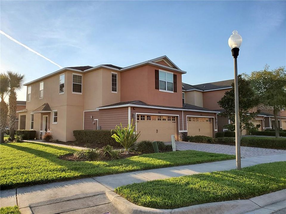 1st image of 1330 Priory Cir