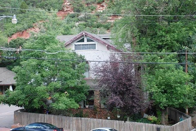 502 Canon Ave — Photo 3