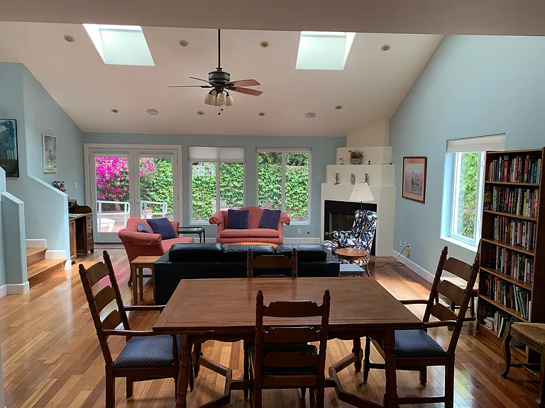 Open dining area.