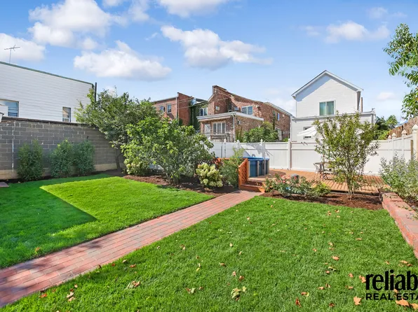 3173 Shore Parkway image 12 of 22