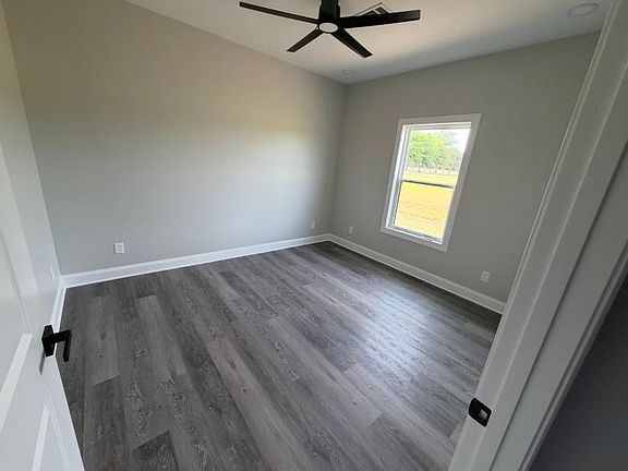 5th image of 50048 Old Athens Rd