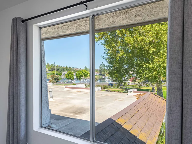 3623 Summershore Ln — Photo 27