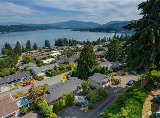 2627 169th Ave SE, Bellevue, WA 98008