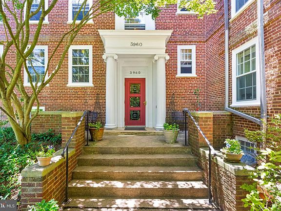 3rd image of 3960 Langley Ct NW APT F624