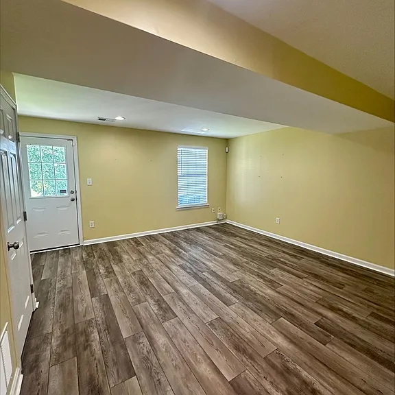 23567 Devonshire Rd — Photo 4