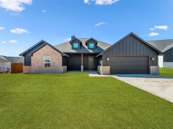 5007 Wearing Way, Granbury, TX 76049