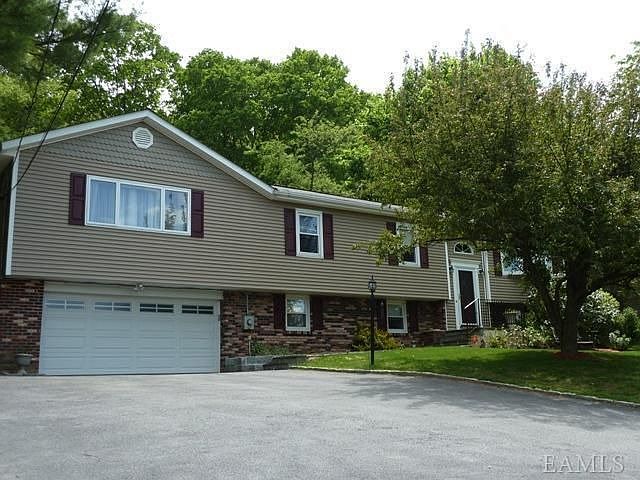 1st image of 42 Steiner Dr