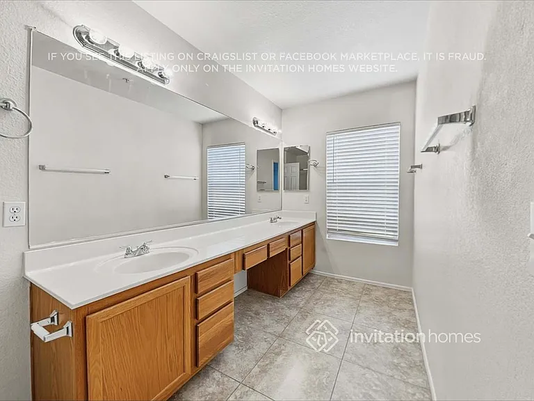 8962 E Yucca St — Photo 14
