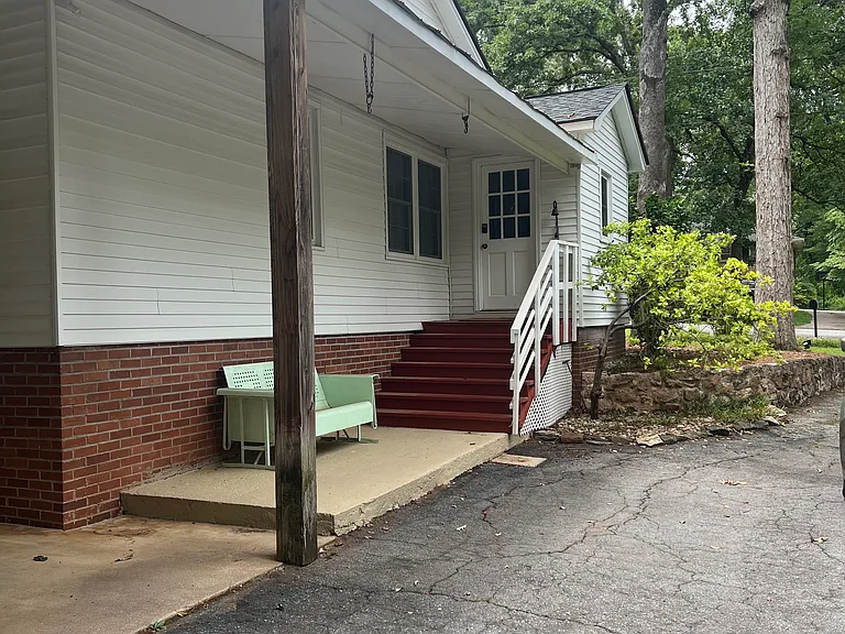 307 Augusta Rd — Photo 20