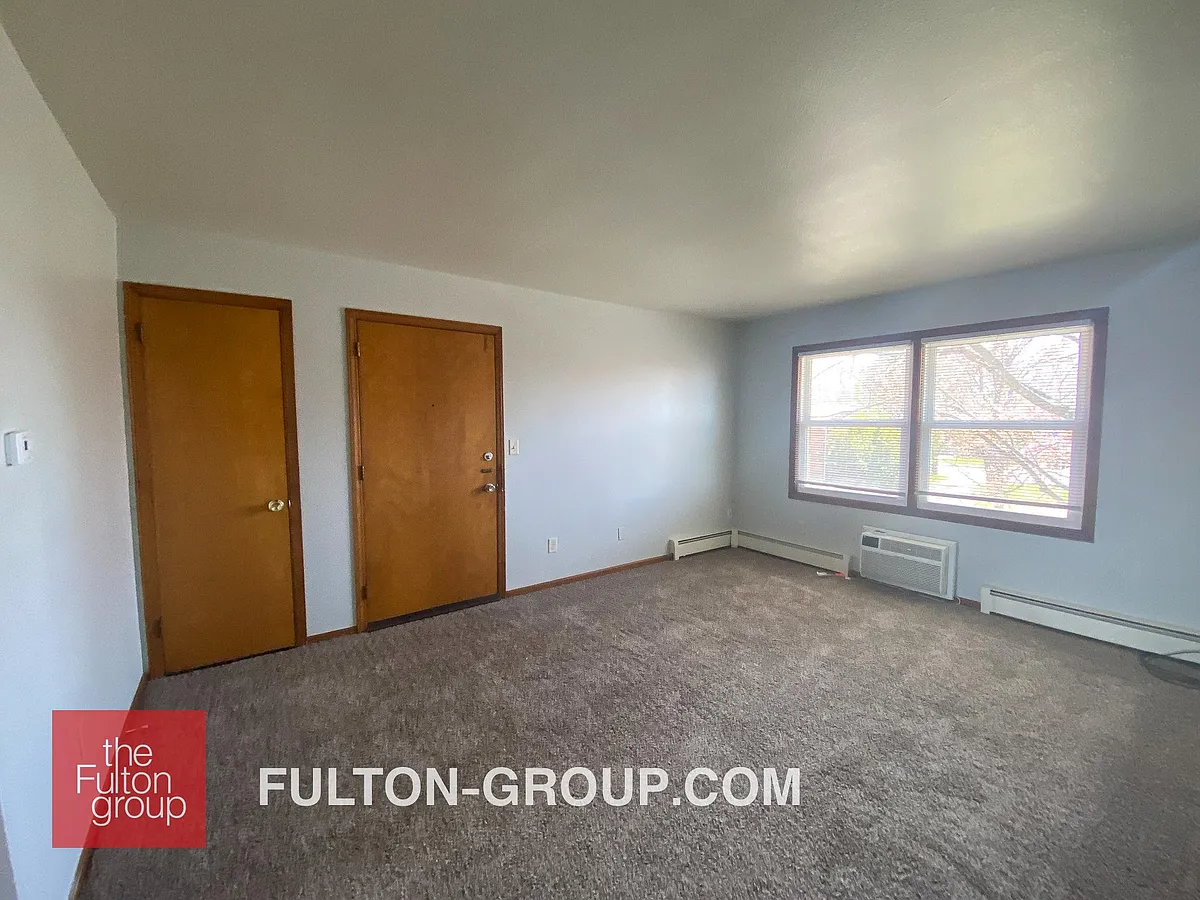 Building Photo - 1825 Michigan St NE #A