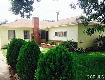 1st image of 213 W Bonnie Brae Ct