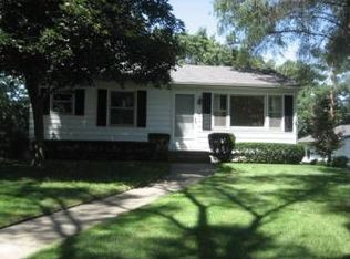 1057 Ida Ave NW, Grand Rapids, MI 49504