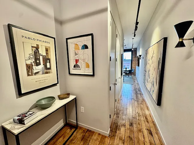 Bentley Lofts — Photo 23
