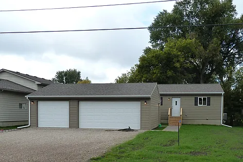1019 N Haley Ave Photo 1