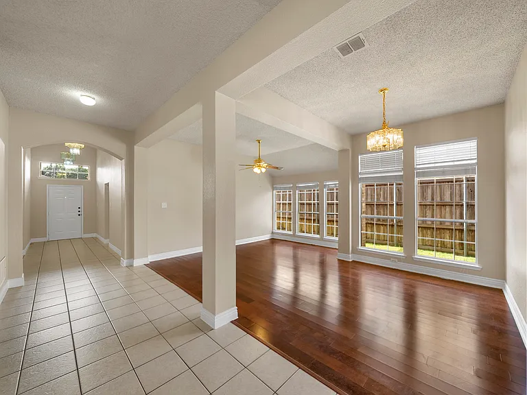 6008 Tupelo Ln — Photo 23