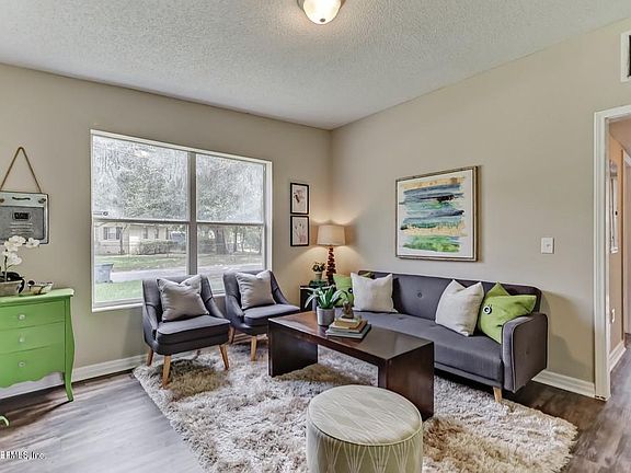 5th image of 10534 De Paul Dr