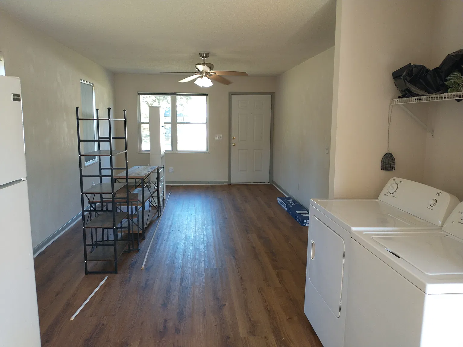 2 bed, 840 sqft, $1,050 — Photo 2