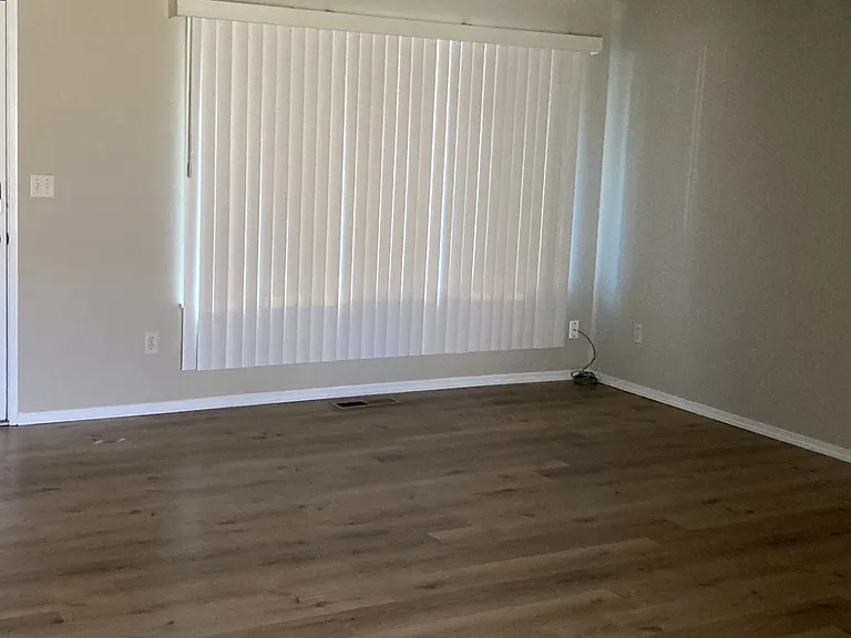 17913 NW Andria Ave — Photo 14