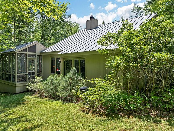 2nd image of 1383 King Hill Road
