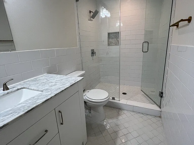 1826 Ferndale Ave — Photo 12