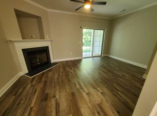 2120 Sardony Ln, Charlotte, NC 28213