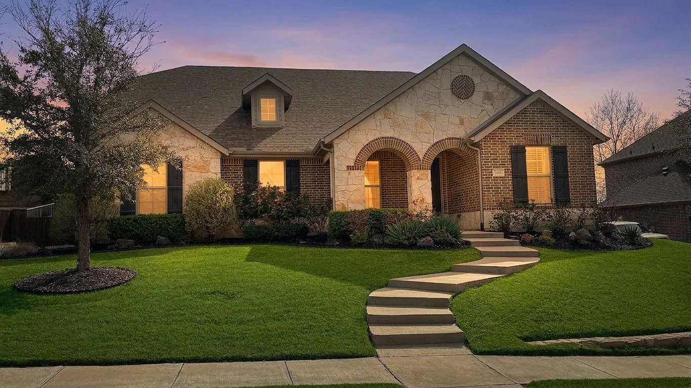 4 bed, 2530 sqft, $3,600 — Photo 1