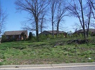 227 Oak Branch Dr, Berea, KY 40403