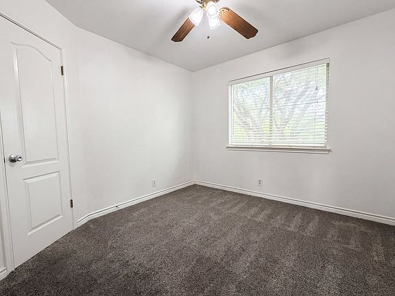 5th image of 8422 Berry Knoll Dr