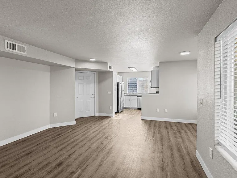 Riverpointe — Photo 9