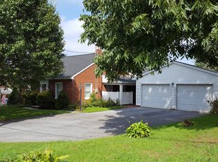 94 Lancaster Ave, Strasburg, PA 17579