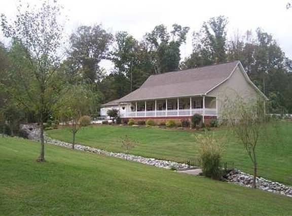 3rd image of 346 Haven Dr
