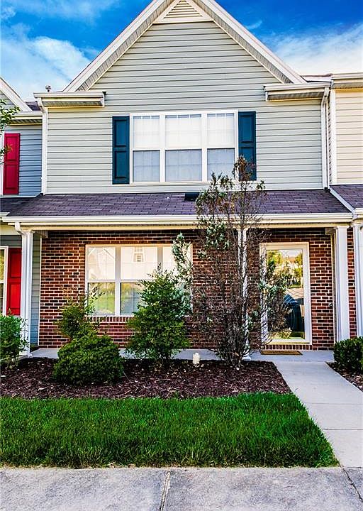 1st image of 1156 Oak Blossom Way