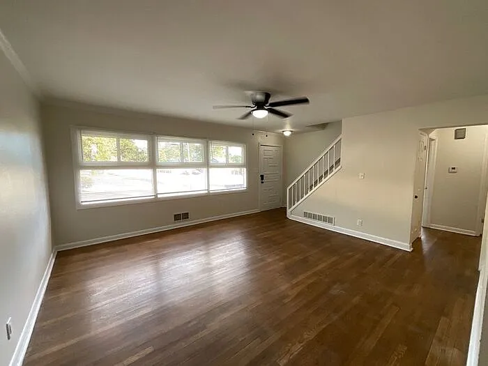3011 Horse Shoe Dr — Photo 3