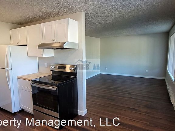 4th image of 10519 66th Ave E APT 1