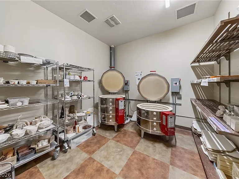 10554 Sopra Ct — Photo 42