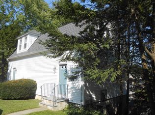 23 Pine Hill Ave #A, Stamford, CT 06906