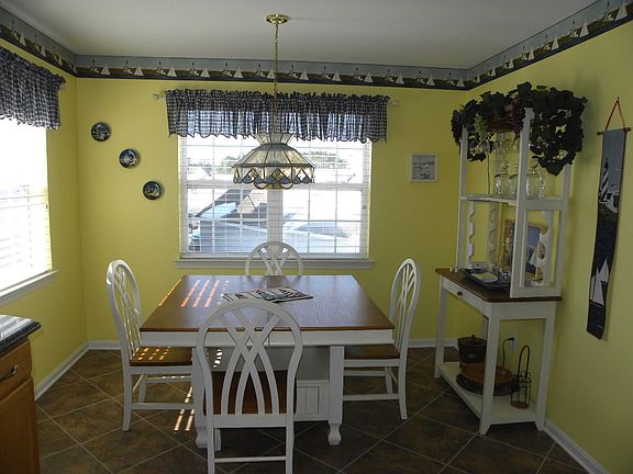 2nd image of 30384 Crowley Dr Unit 604
