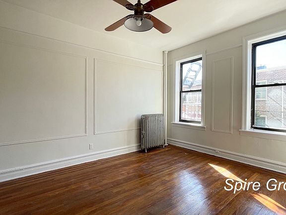 4th image of 31-50 33rd St #7B
