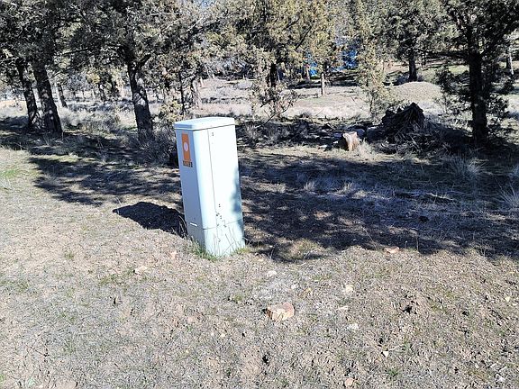 3rd image of 11390 NW Irvine Ave