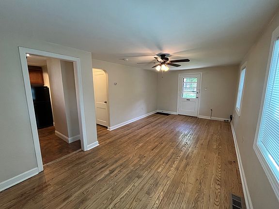 5th image of 6812 Meade St #1