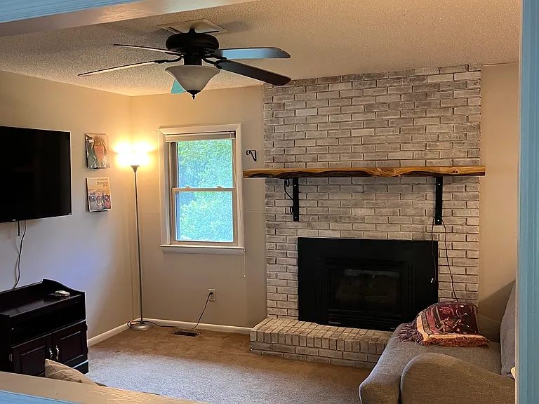 409 Conley Dr — Photo 6
