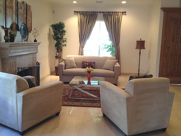 L/R with Recessing Lighting