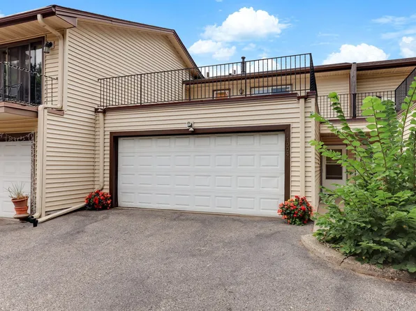 11004 Trail West Rd, Bloomington, MN 55437