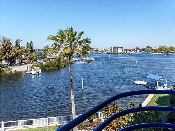 3rd image of 4823 Ebbtide Ln APT 302