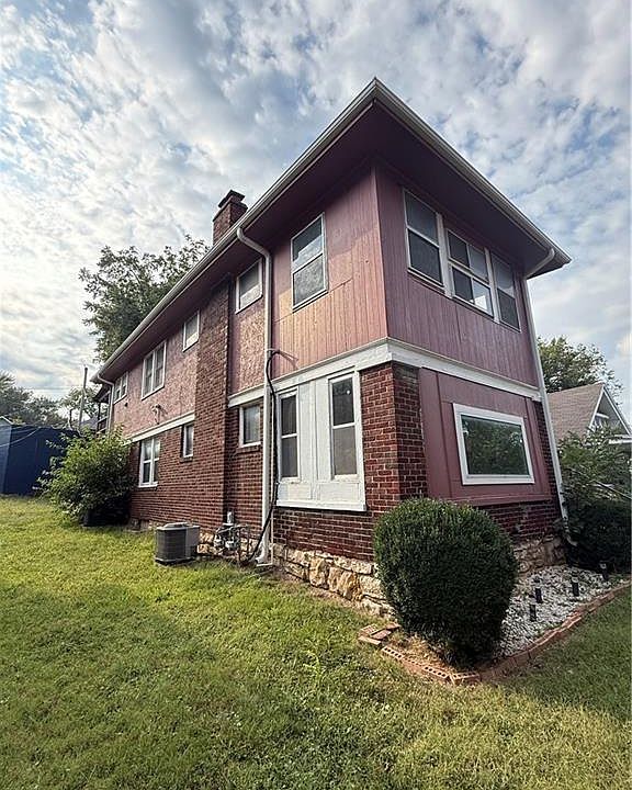 2nd image of 5410-5412 Paseo Blvd