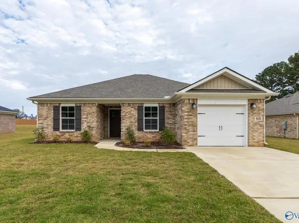 105 Gulf Hills Ave, Toney, AL 35773