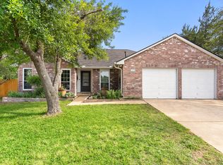 1104 Deepwoods Trl, Leander, TX 78641