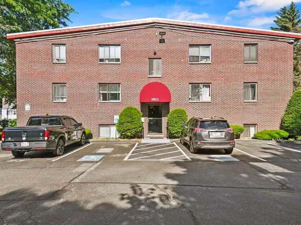 1011 Main St Unit 15, Woburn, MA 01801